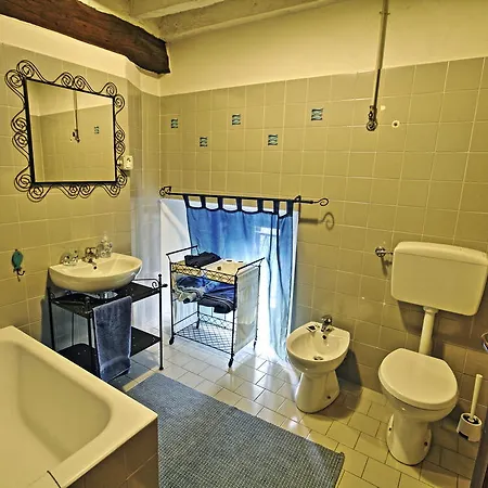 Bed & Breakfast Antica La Canonica 3*