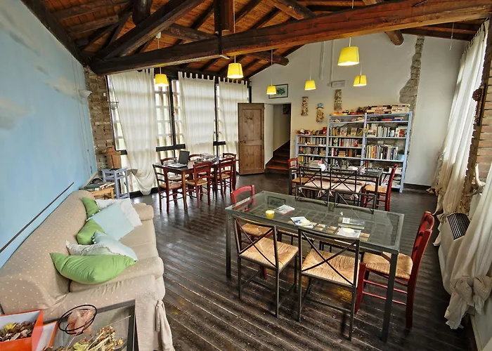 Oda ve Kahvaltı Antica La Canonica 3*